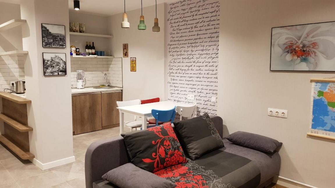 Your Home In Tbilisi: Cosy Stay In The Old City Zewnętrze zdjęcie