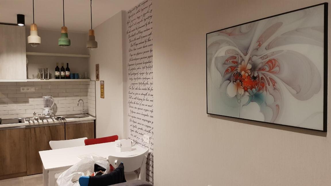 Your Home In Tbilisi: Cosy Stay In The Old City Zewnętrze zdjęcie
