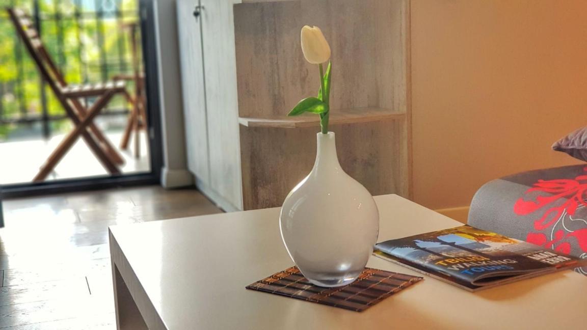 Your Home In Tbilisi: Cosy Stay In The Old City Zewnętrze zdjęcie